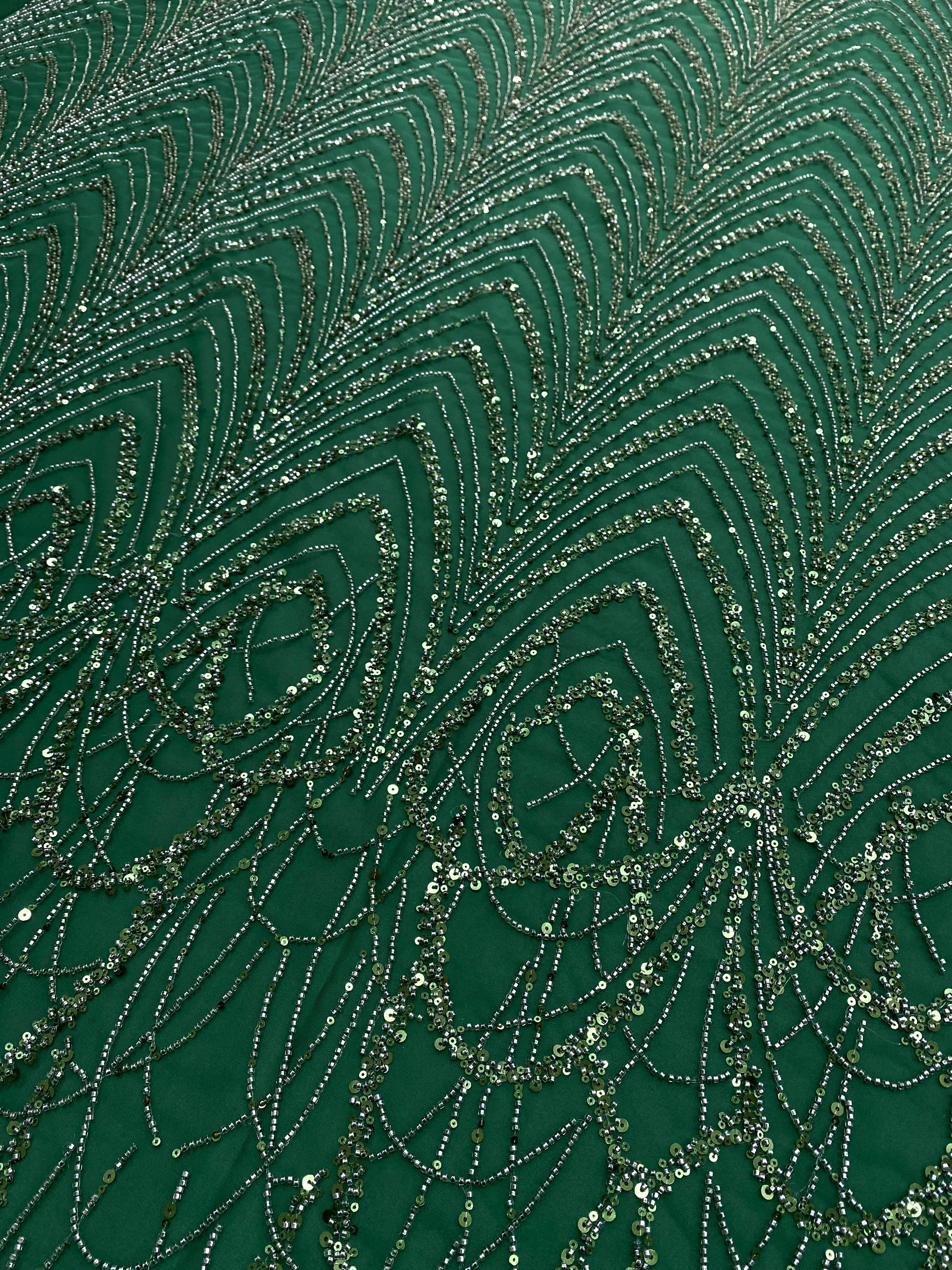 Dantela Couture Smaragdzöld Geometriai Mintával Gyöngyökkel és Flitterekkel