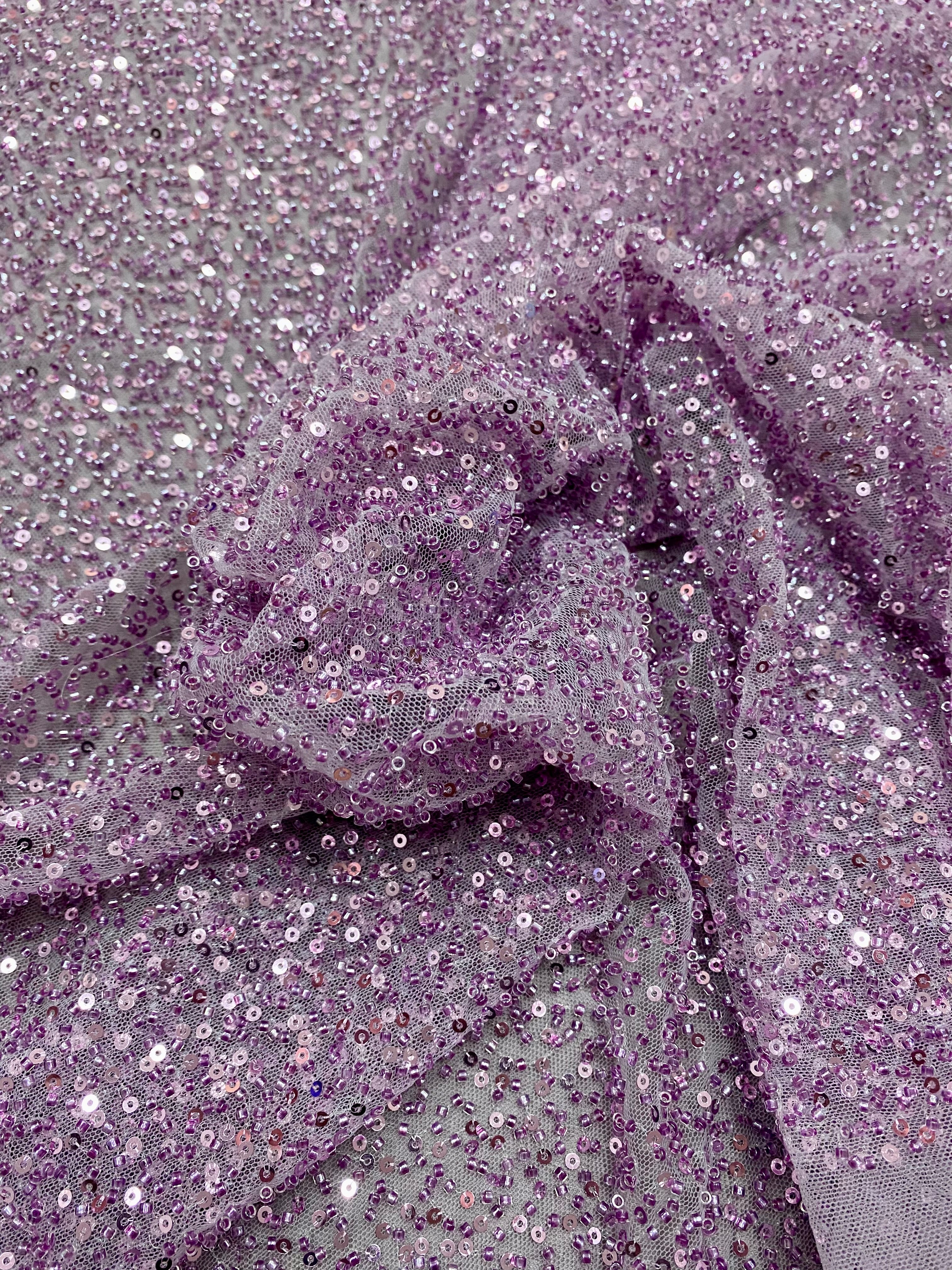 Dantela Couture Lavanda Pudrata cu Model General, cu Margele si Paiete