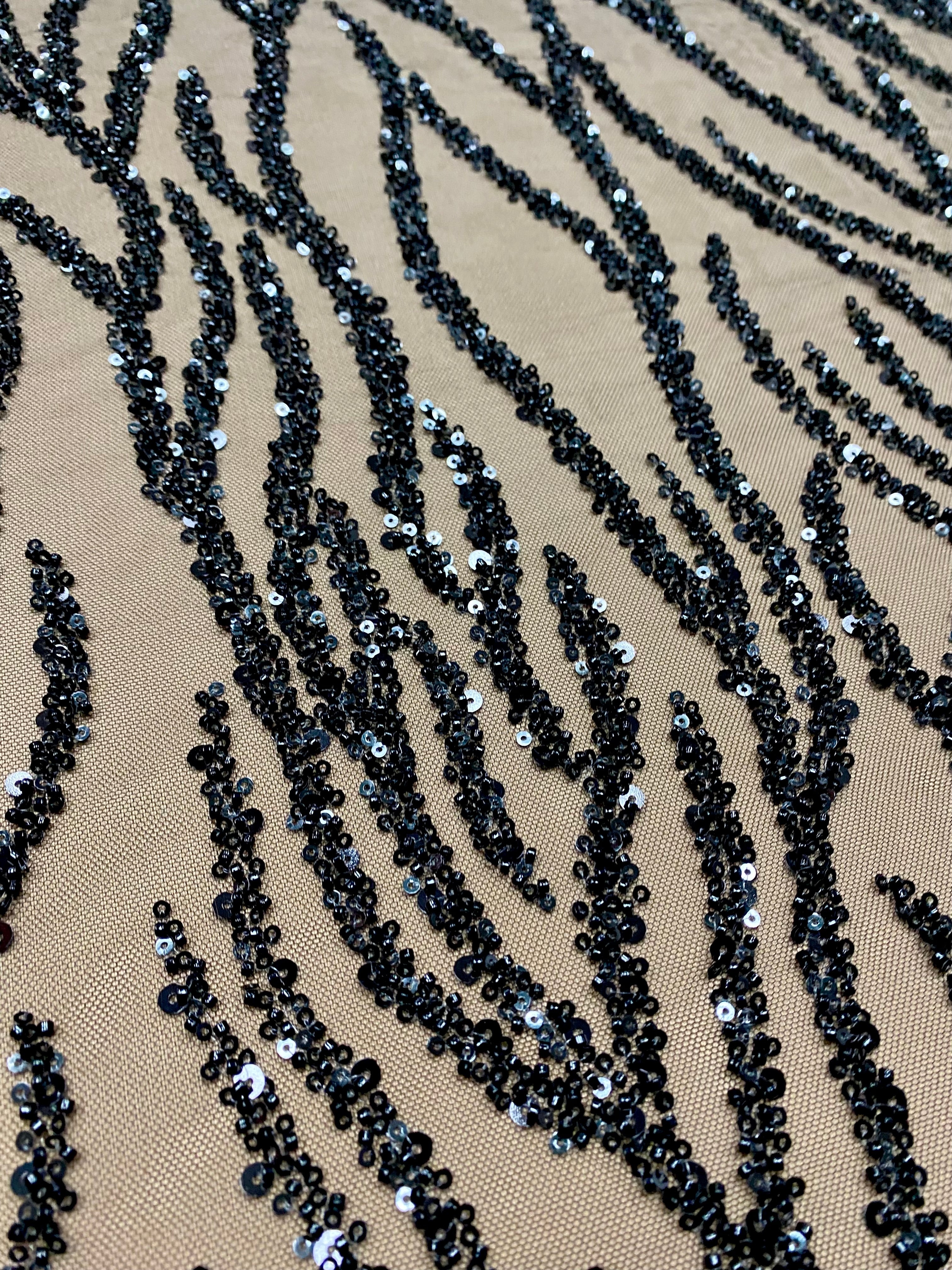 Dantela Couture Neagra cu Siraguri, cu Margele si Paiete
