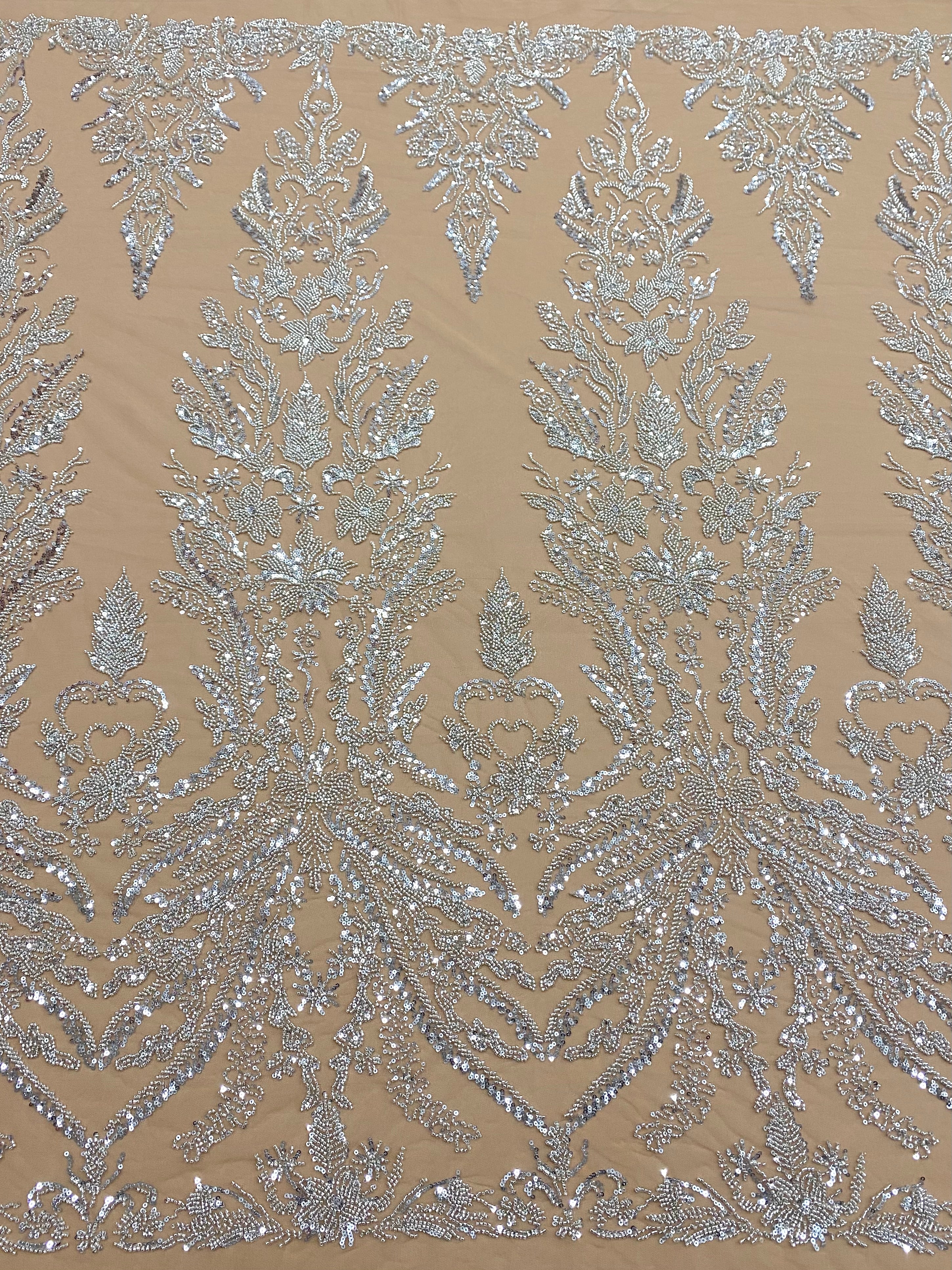 Dantela Couture Argintie pe Tulle Nude, cu Model Floral, cu Margele si Paiete