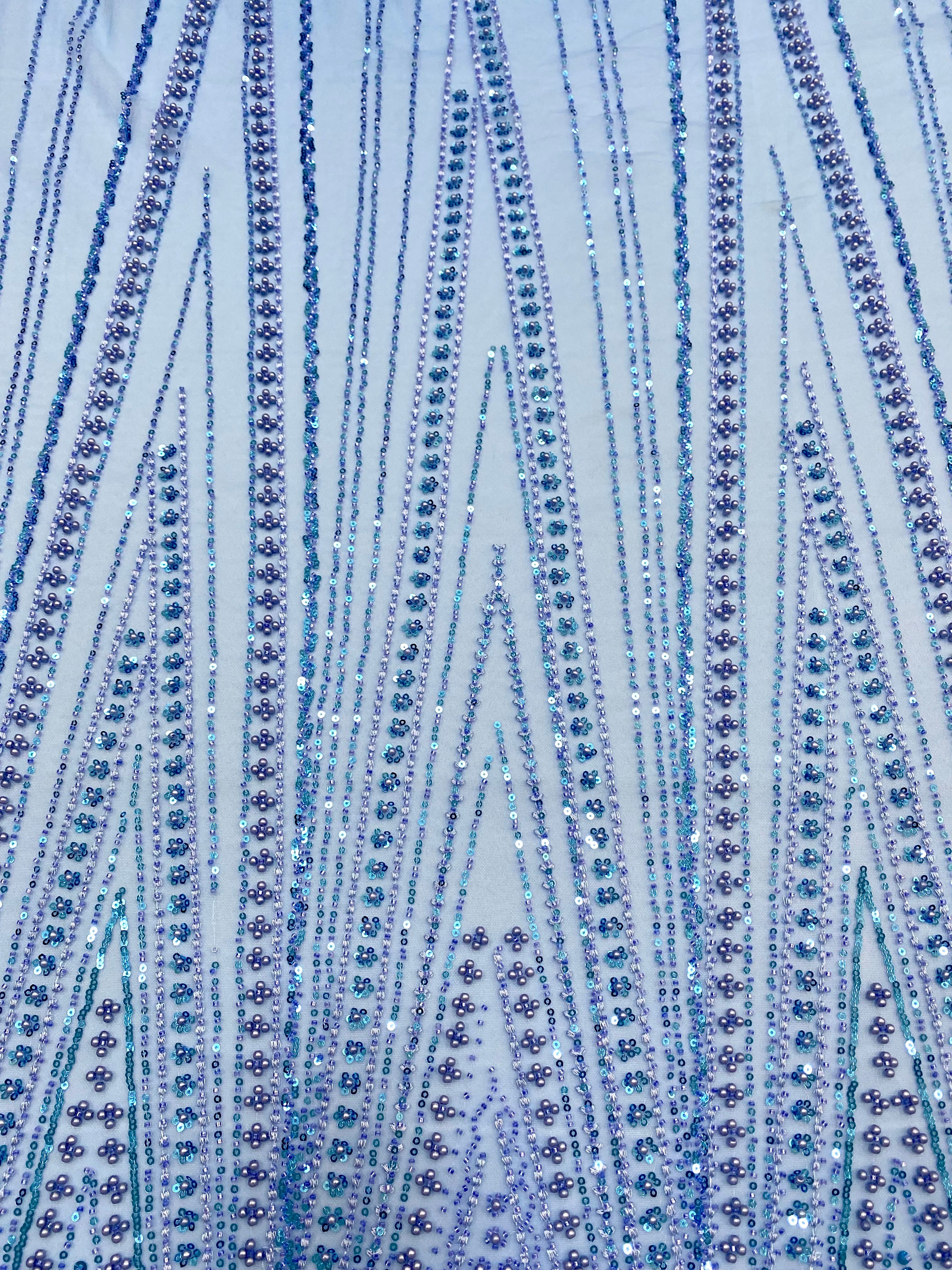 Dantela Couture Égkék Geometriai Mintával, Gyöngyökkel, Gyöngyöcskékkel és Flitterekkel