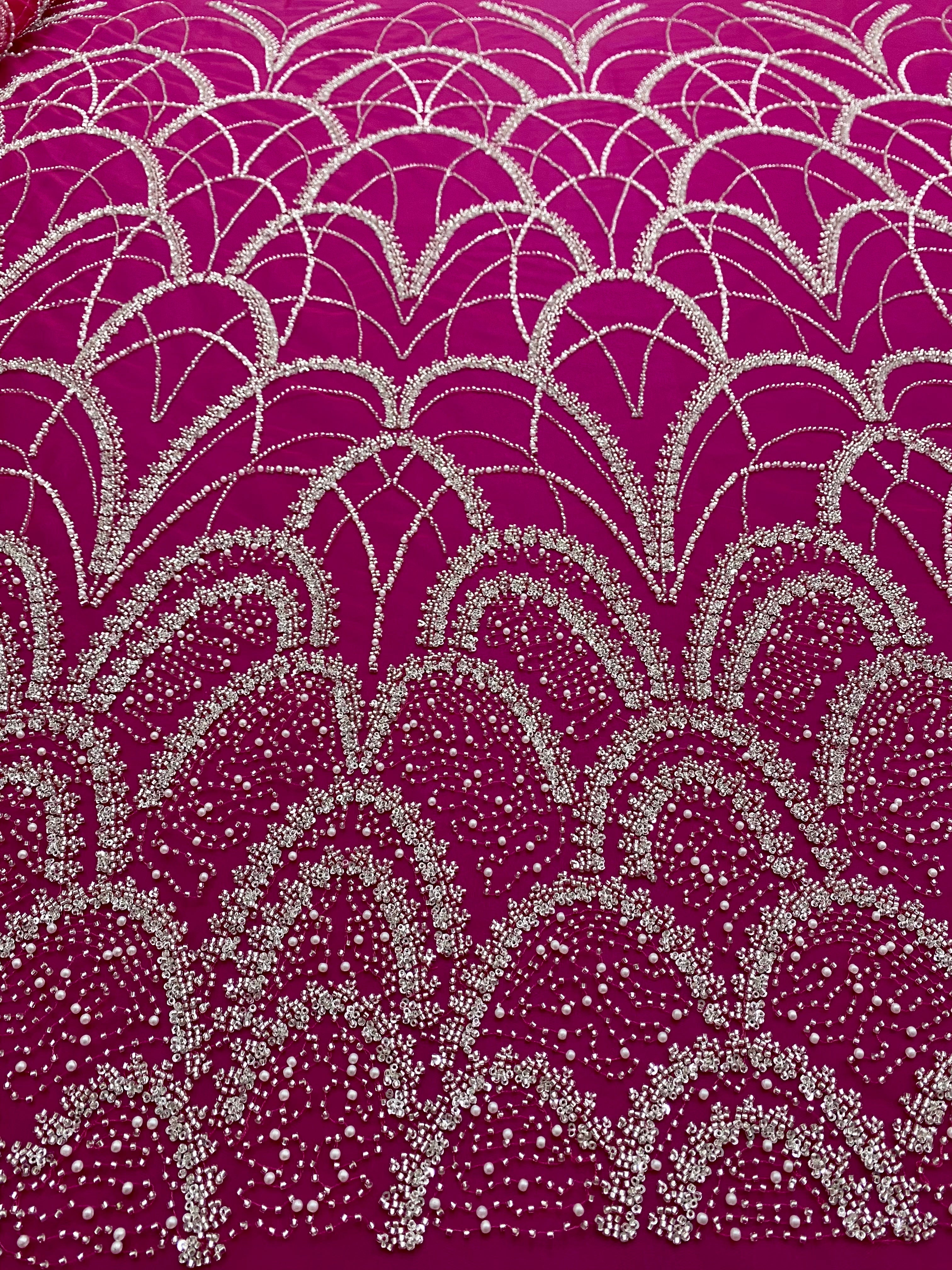 Dantela Couture Argintie pe Tulle Fucsia cu Model Geometric, cu Perle, Margele Si Paiete