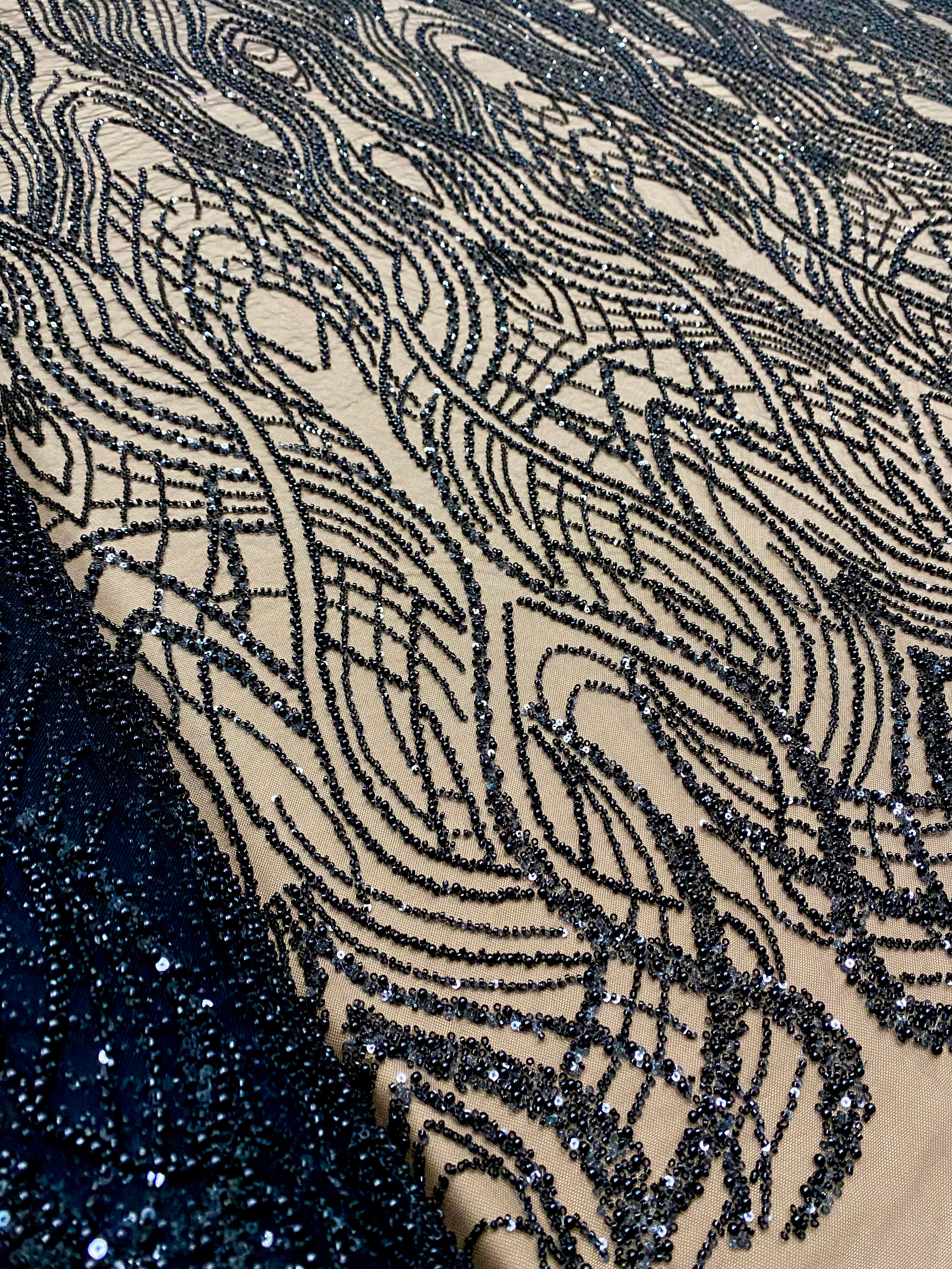 Dantela Couture Neagra cu Perle, Margele si Paiete