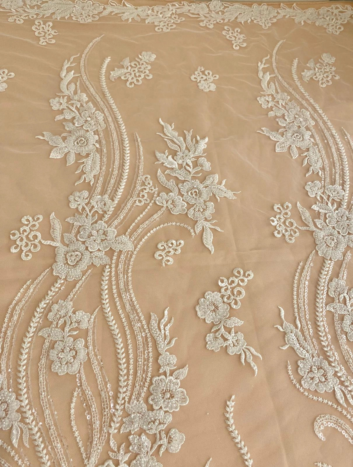 Lace with Floral Pattern, with Pearls and Sequins