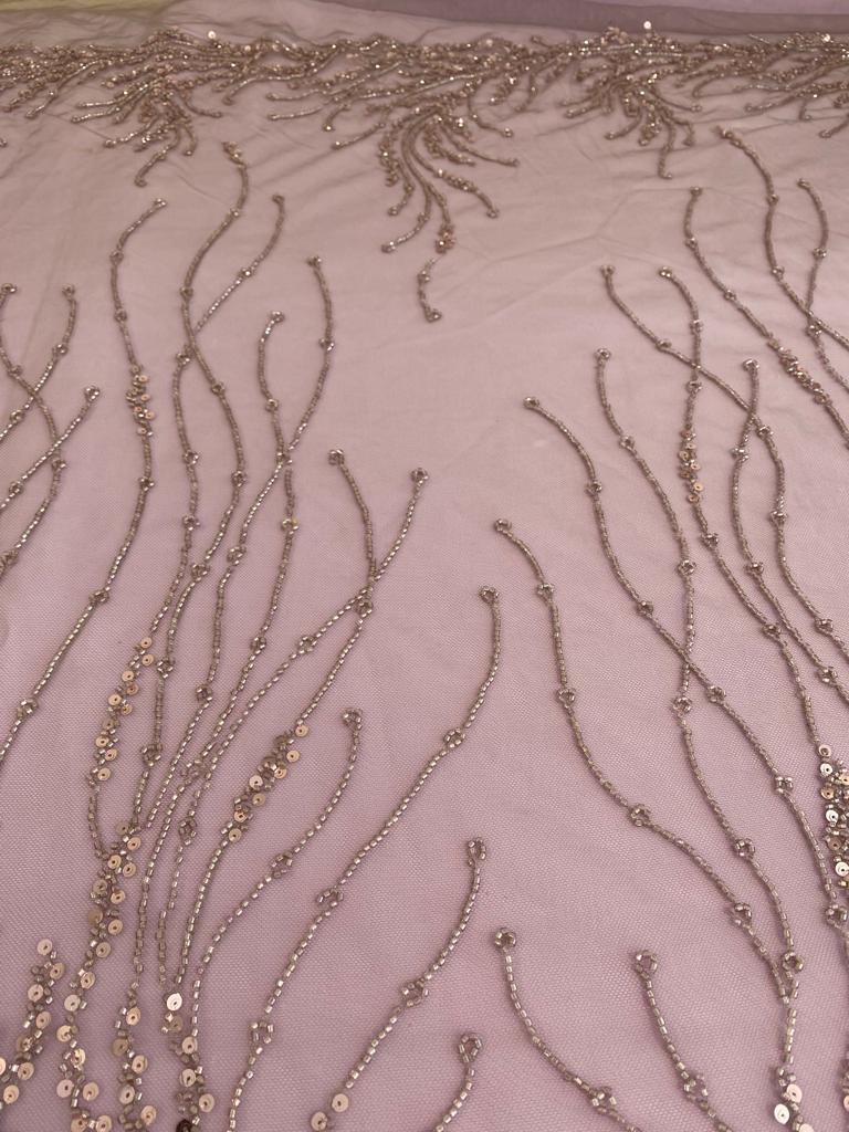 Dantela Couture Lavanda Pudrata cu  Siraguri, cu Margele si Paiete
