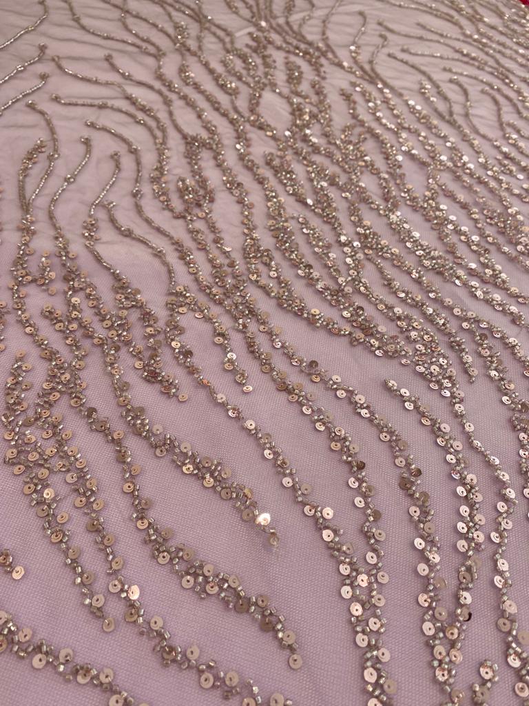 Dantela Couture Lavanda Pudrata cu  Siraguri, cu Margele si Paiete