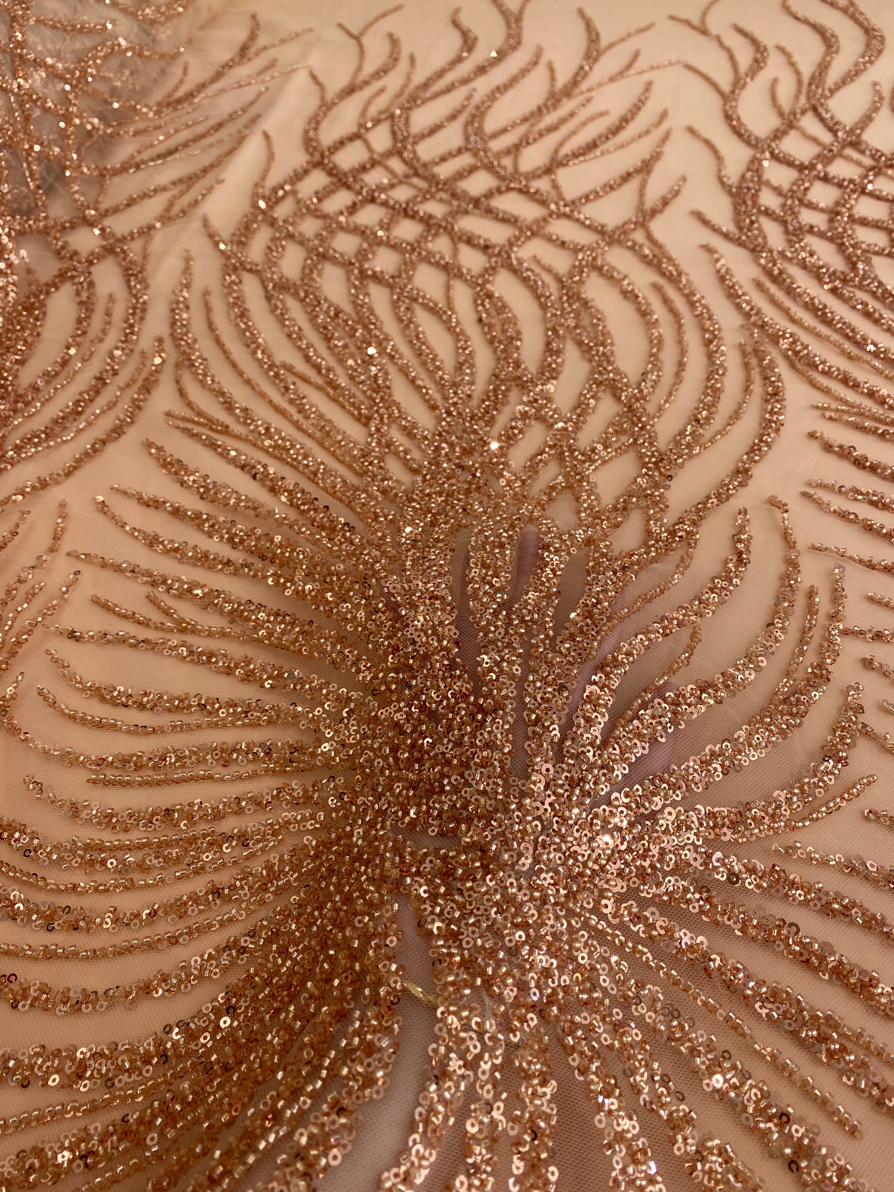 Dantela Couture Arany Rose gyöngyökkel és flitterekkel