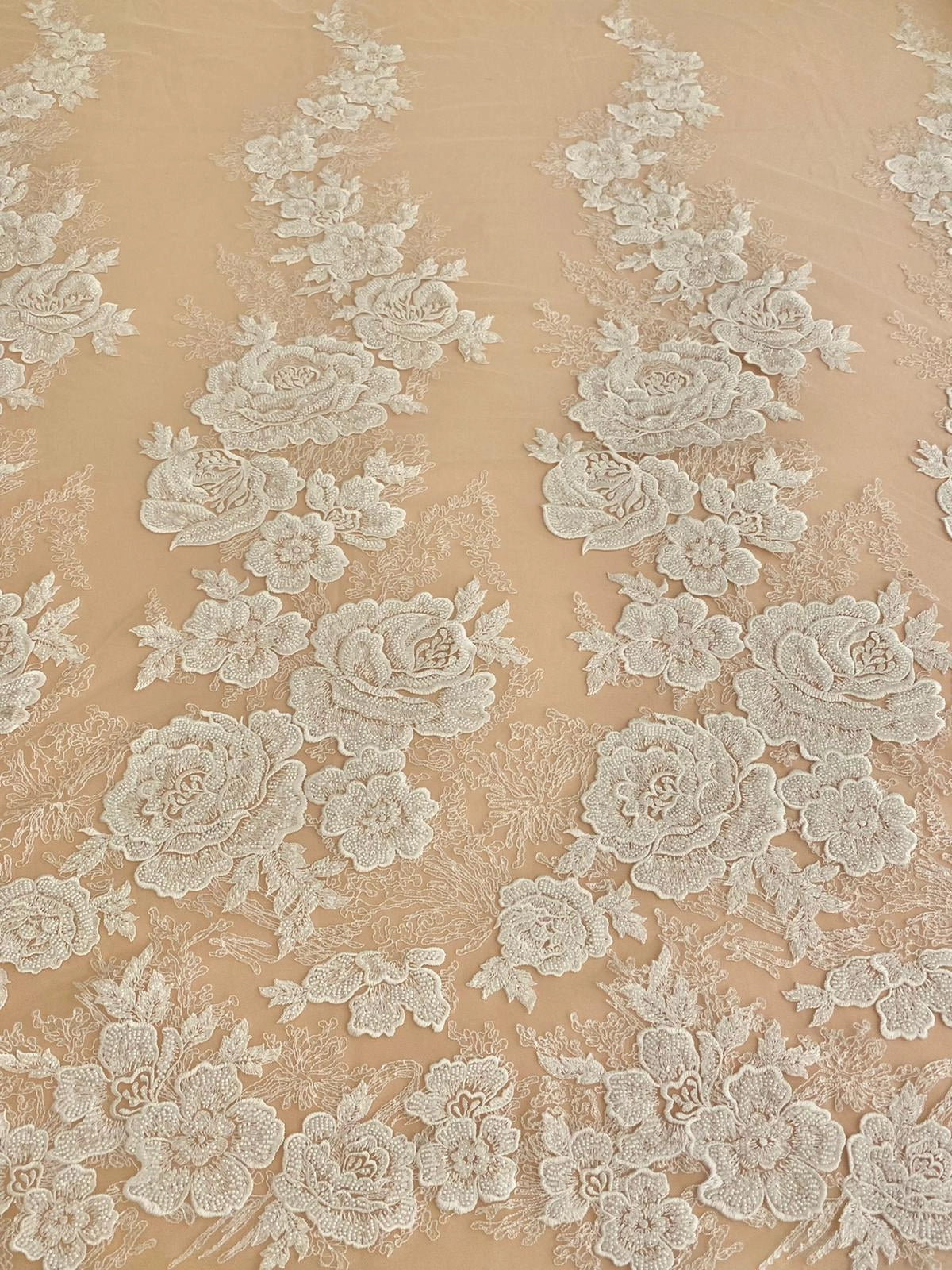 Dantela Couture Ivory cu Model Floral, cu Margele si Paiete